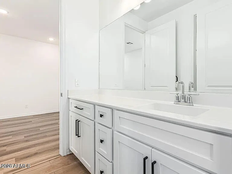 Photo of 4414 S FERRIC --