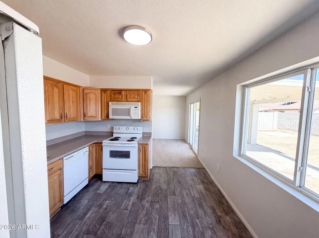Photo of 5908 W CALAVAR Road