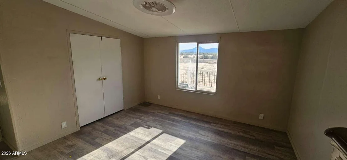 Photo of 4541 S MURPHY Road