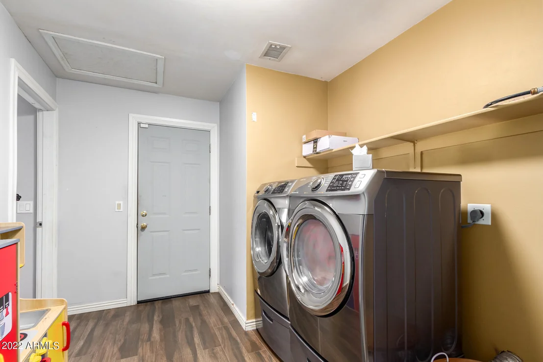 Photo of 8714 W GRANADA Road
