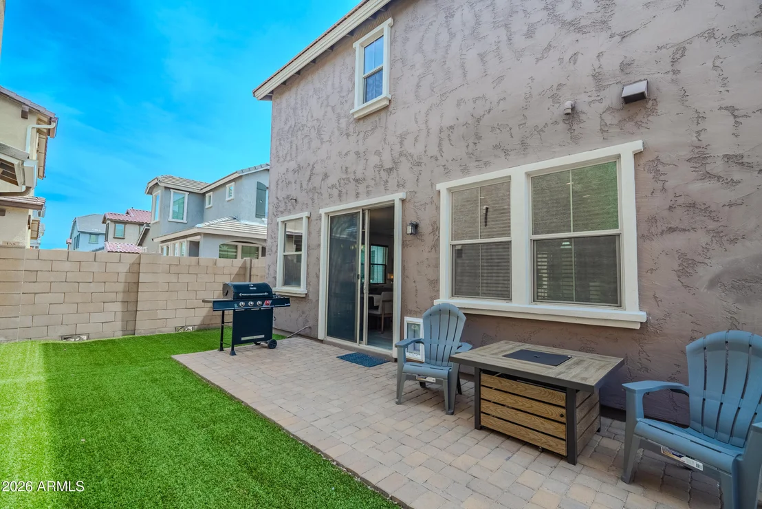 Photo of 150 N SANDAL --
