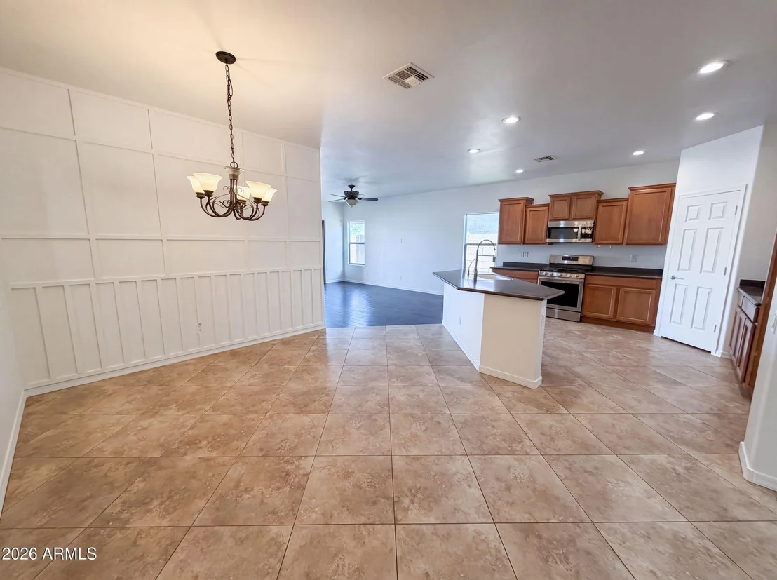 Photo of 4612 S MARRON --