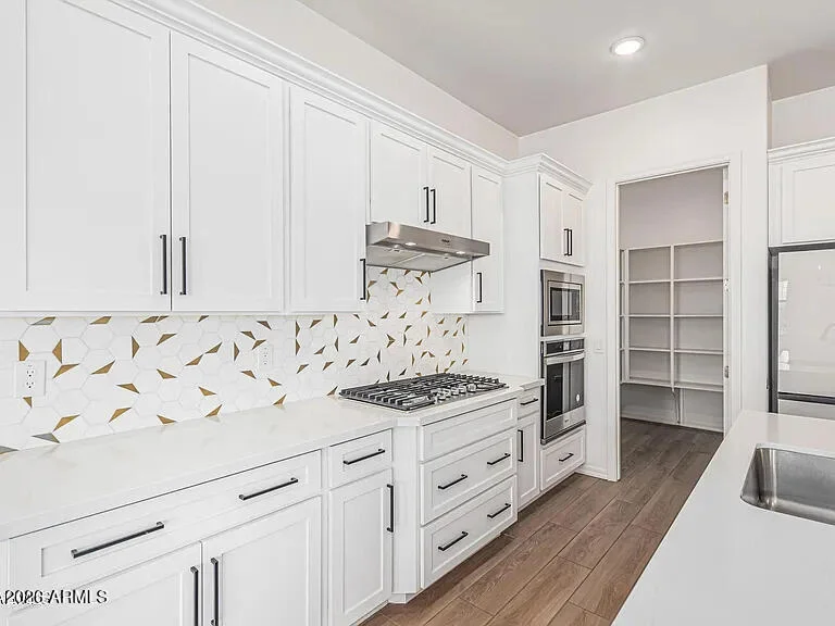 Photo of 4414 S FERRIC --