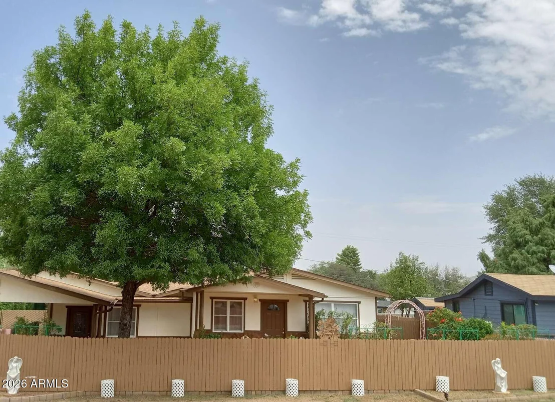Photo of 300 E PHOENIX Street