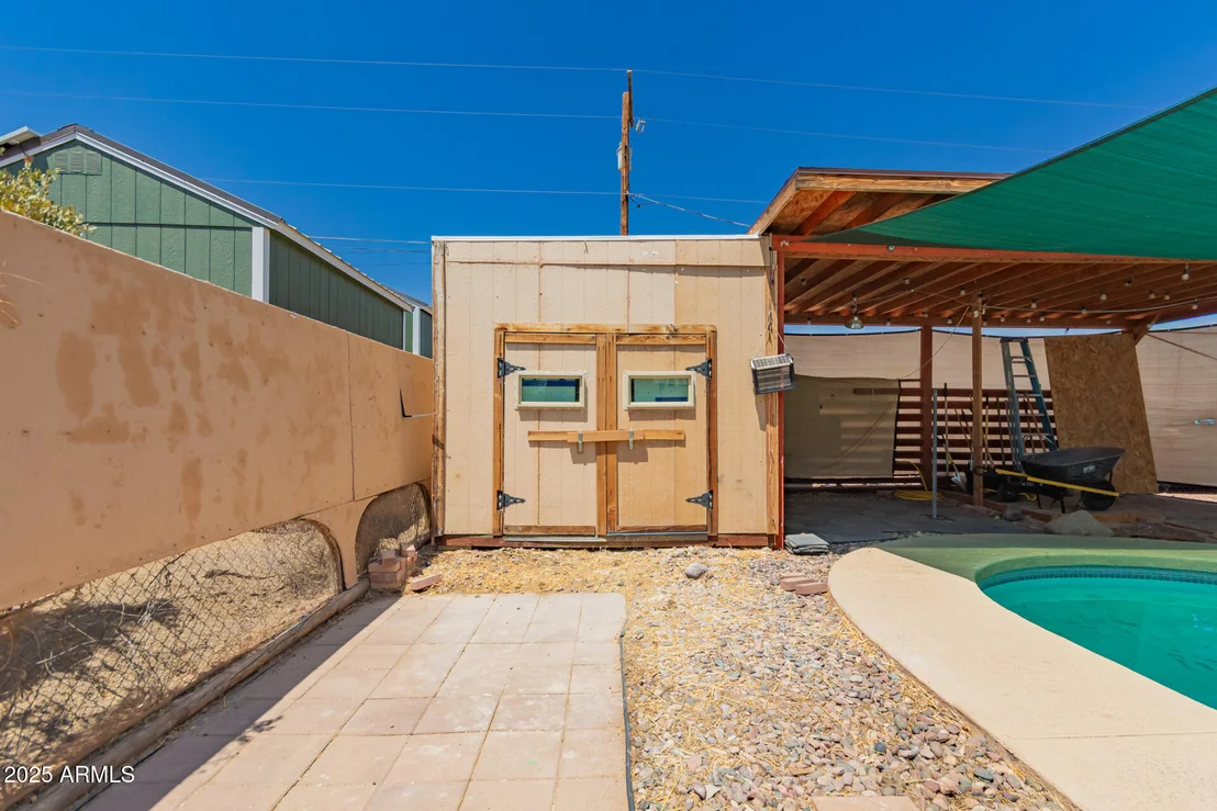 Photo of 1378 N WICKIUP Road