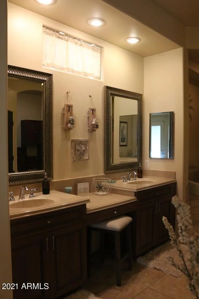 Photo of 2707 W DESERT RANCH Road