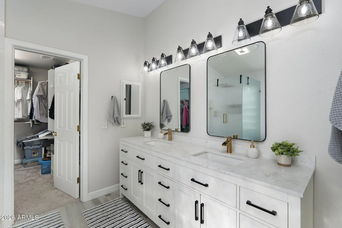 Photo of 5515 E GARNET Circle