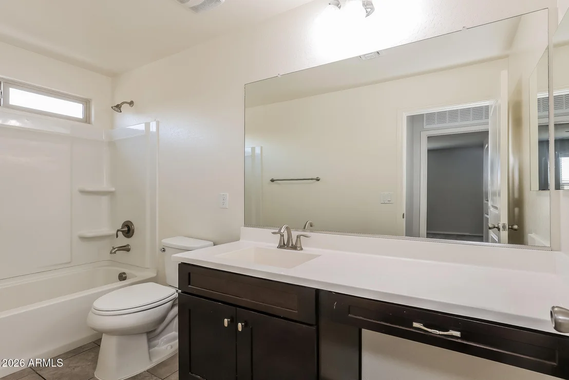 Photo of 16640 W CULVER Street