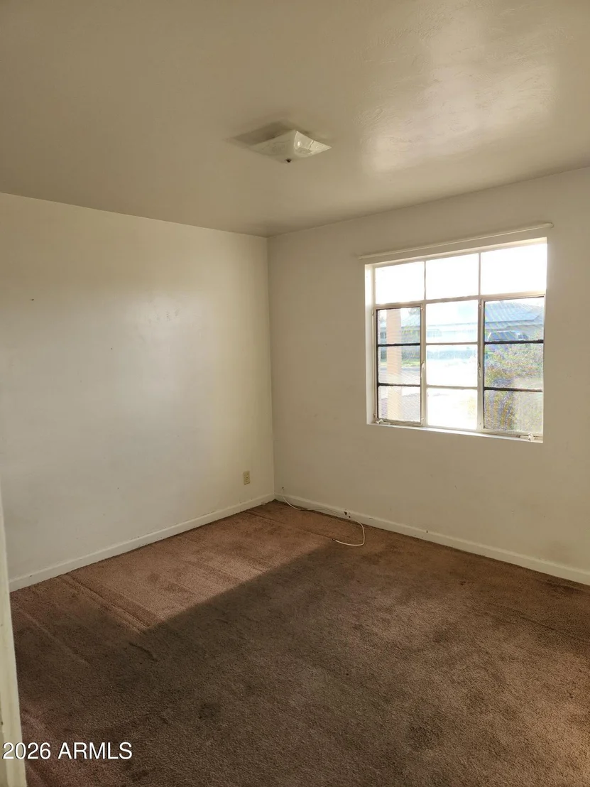 Photo of 2134 W AVALON Drive