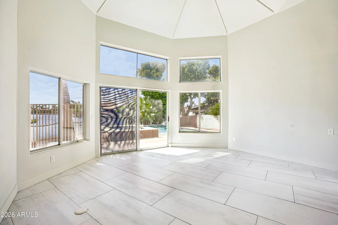 Photo of 1401 W SANDPIPER Drive