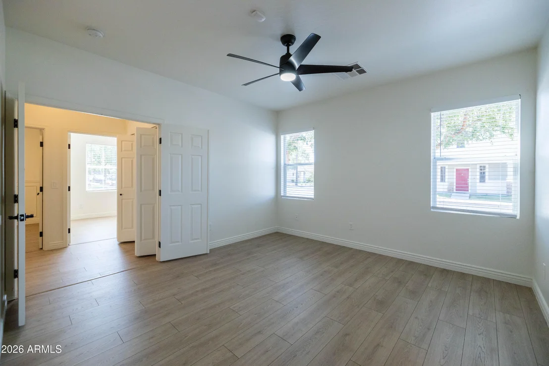 Photo of 2242 S BARRINGTON --