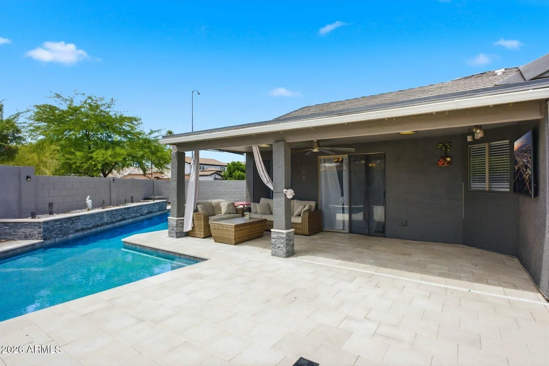 Photo of 663 E JASMINE Circle