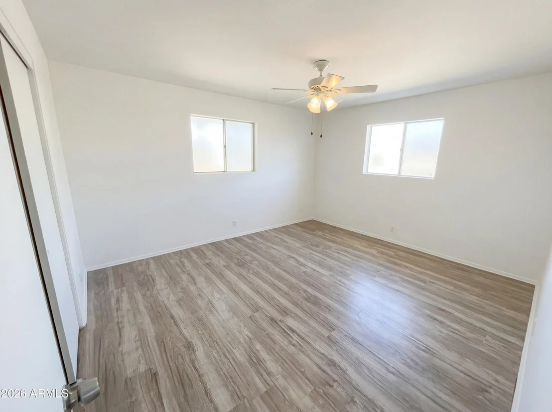 Photo of 639 N 57TH Place