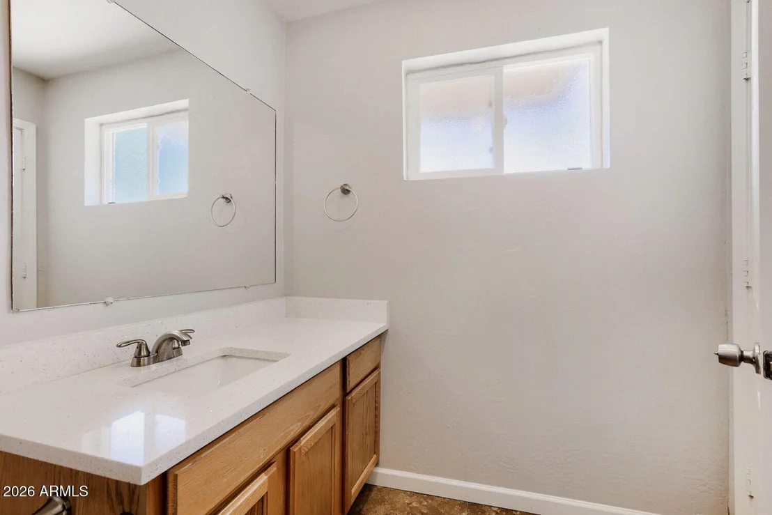 Photo of 1304 W 7TH Place