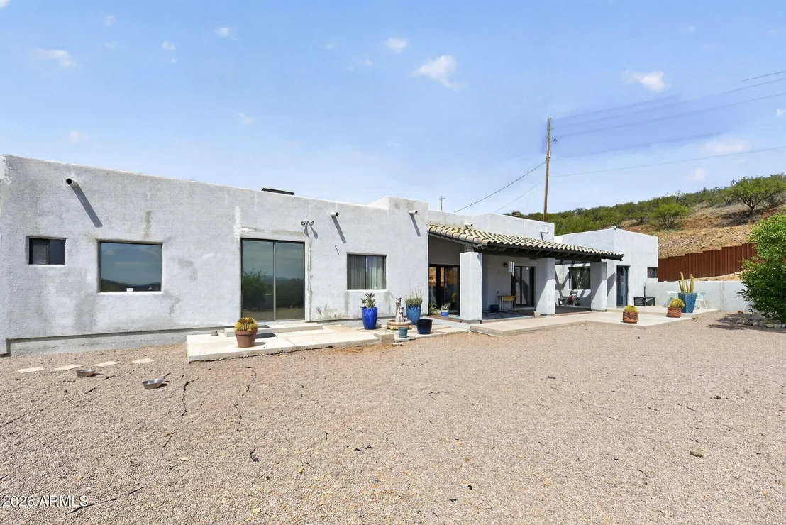 Photo of 277 Circulo Silva --