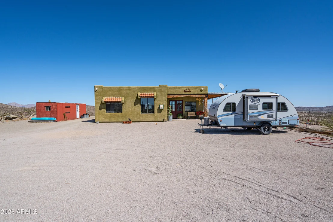 Photo of 42617 HOVATTER Road