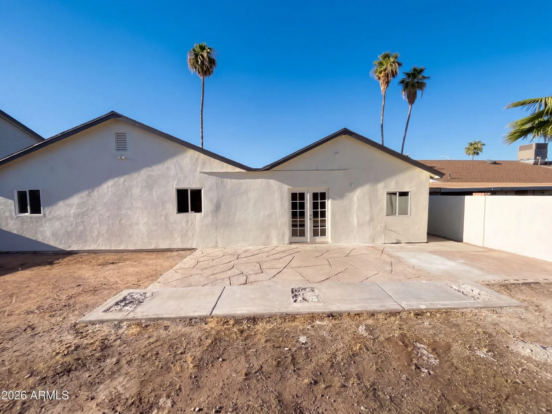 Photo of 4253 E VINEYARD Road