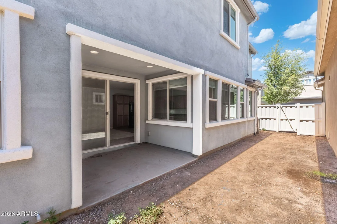 Photo of 3801 E ROBERT Street