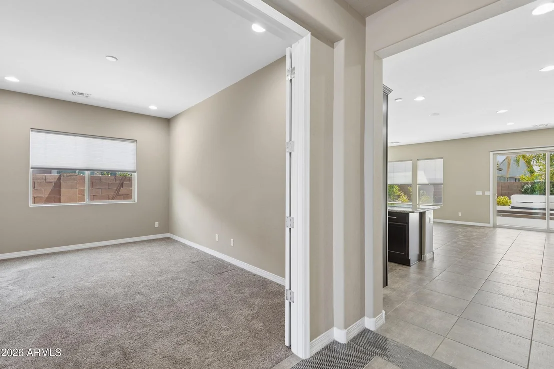 Photo of 3325 E Coconino Drive