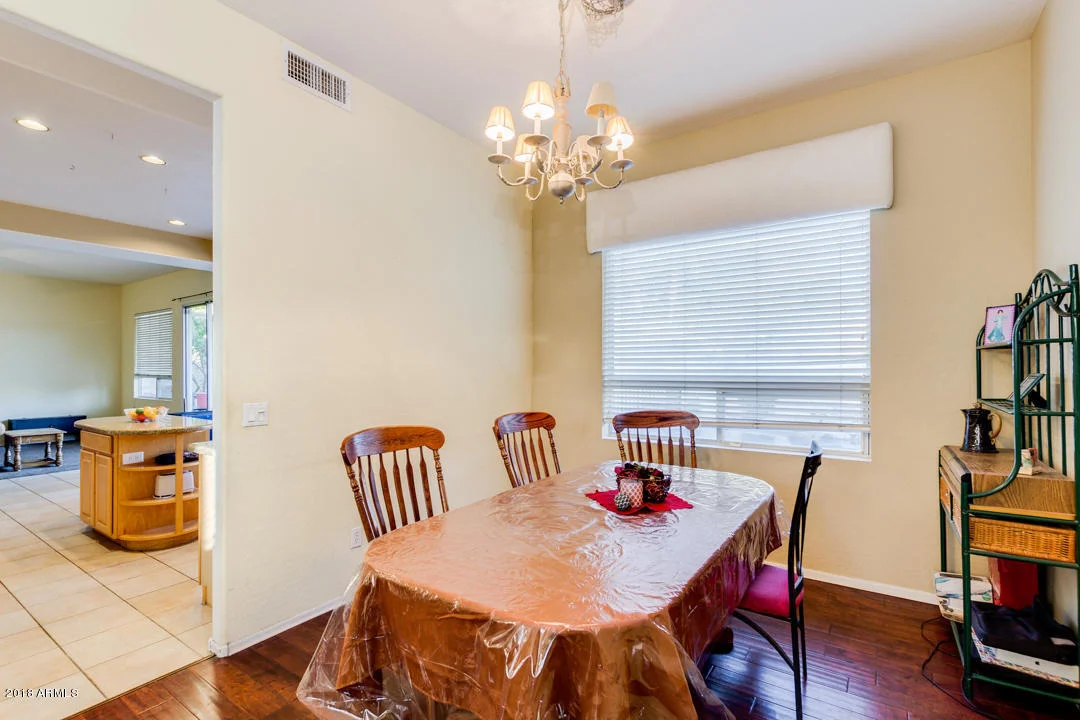 Photo of 43 N HOBSON Street