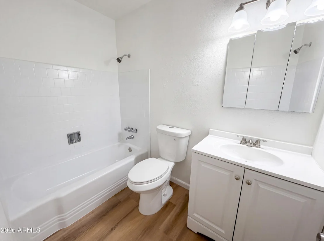 Photo of 1457 W 7TH Avenue