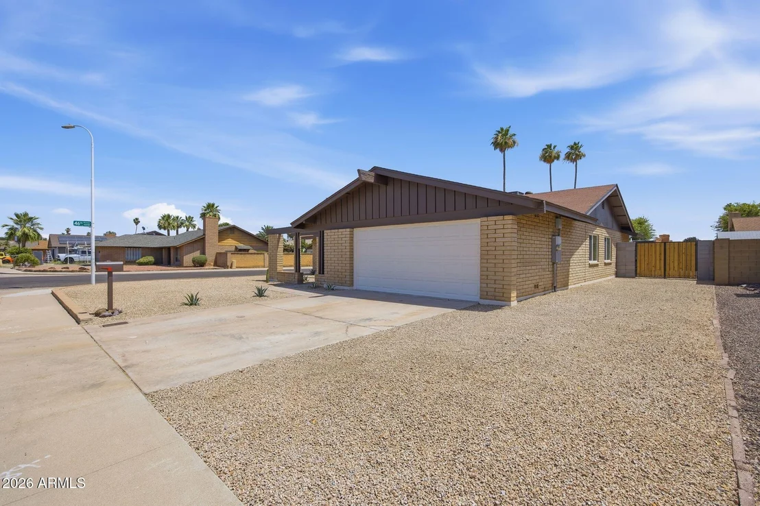 Photo of 4605 W ECHO Lane