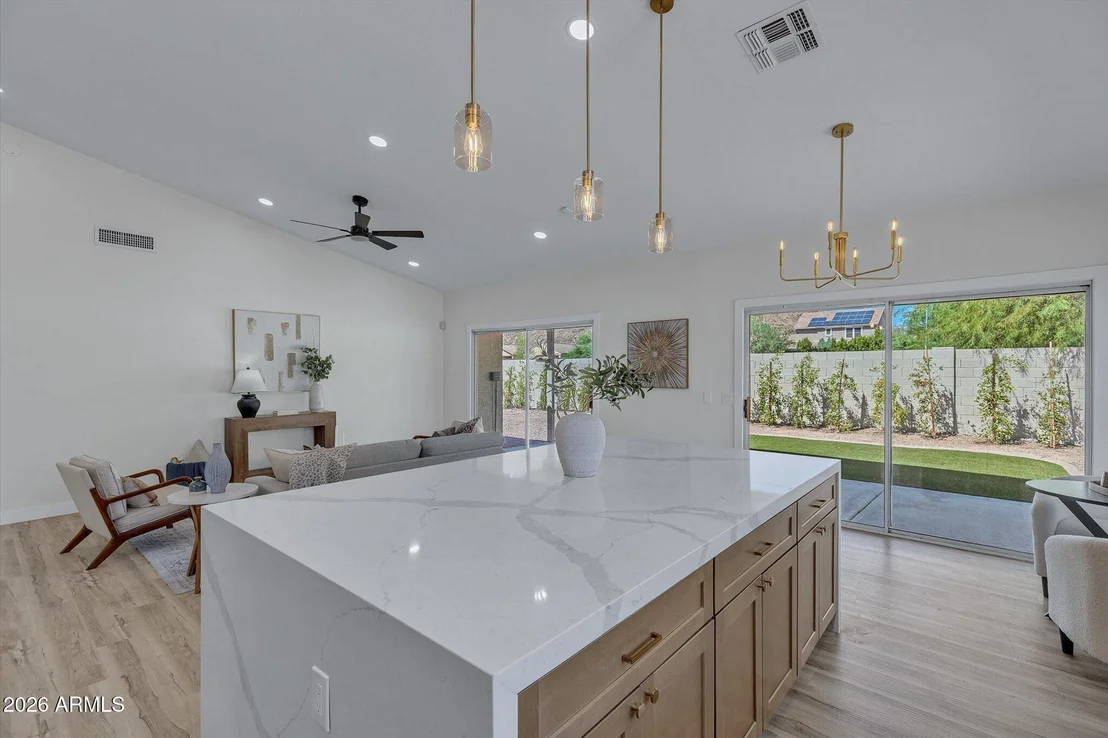Photo of 5538 W FALLEN LEAF Lane