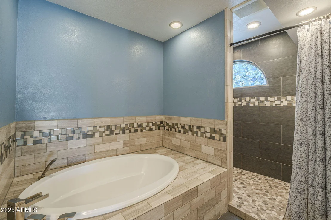 Photo of 15828 N 10TH Place