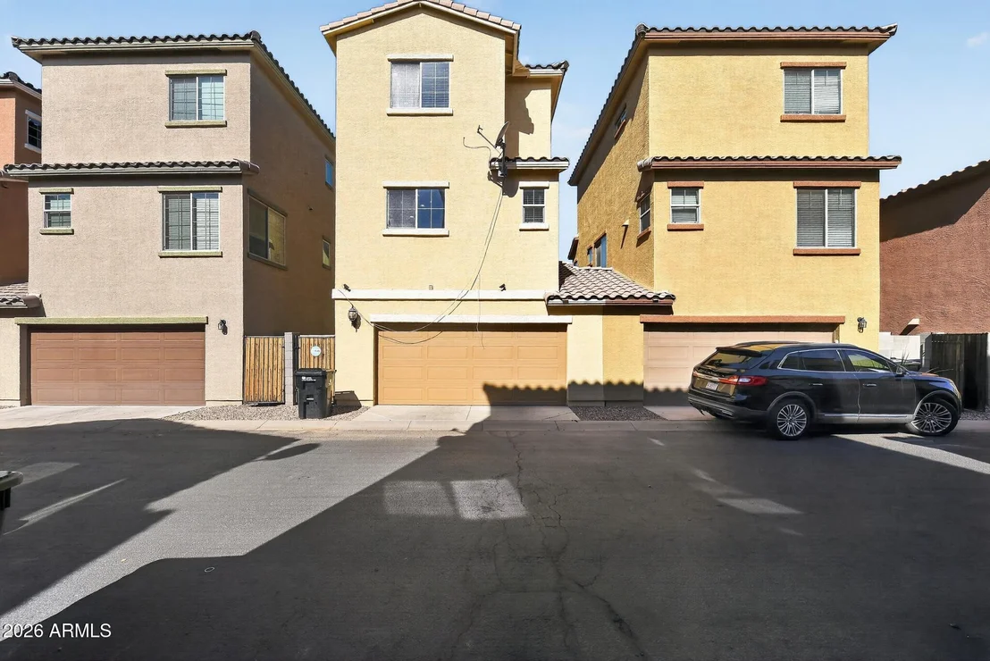Photo of 2015 N 77TH Lane