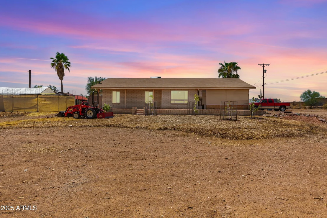 Photo of 1378 N WICKIUP Road