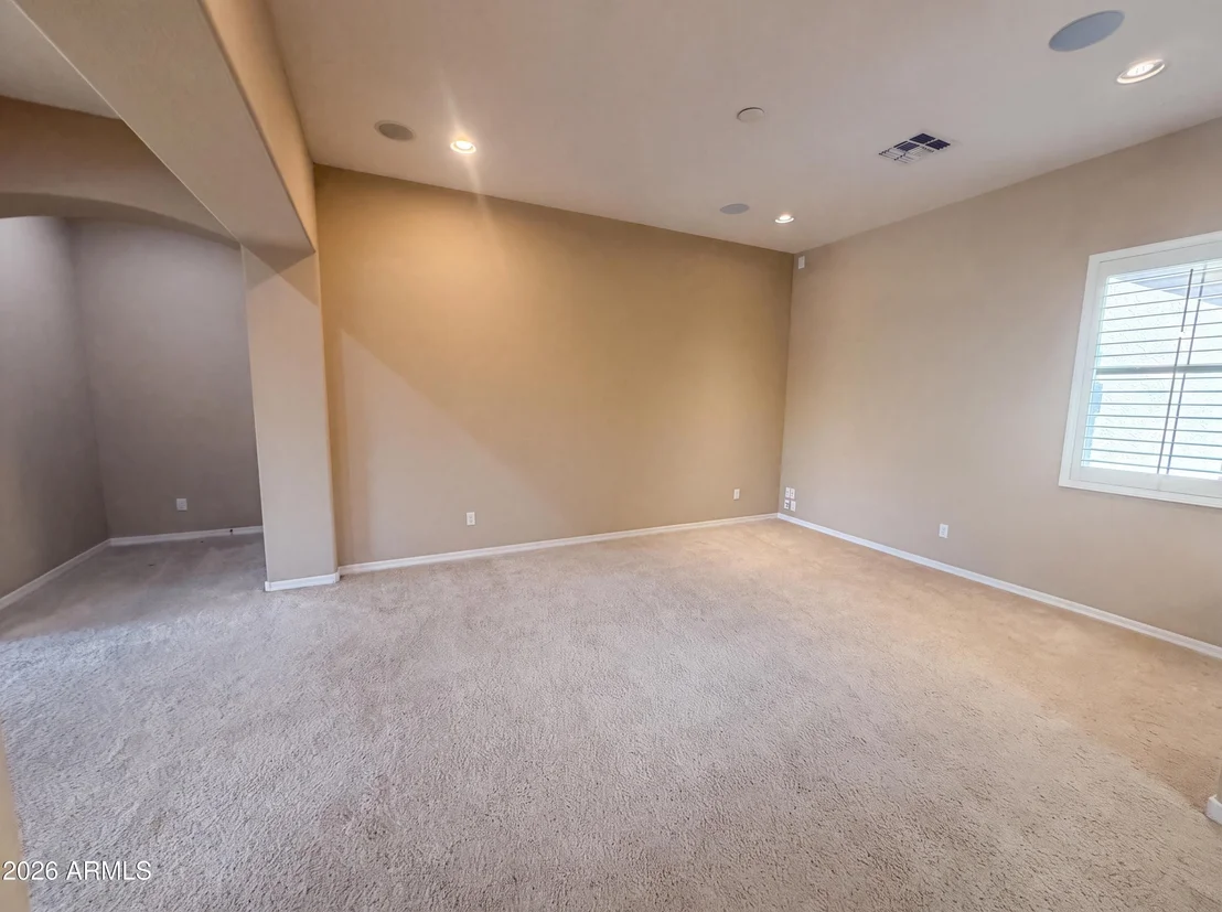 Photo of 3080 E POWELL Way