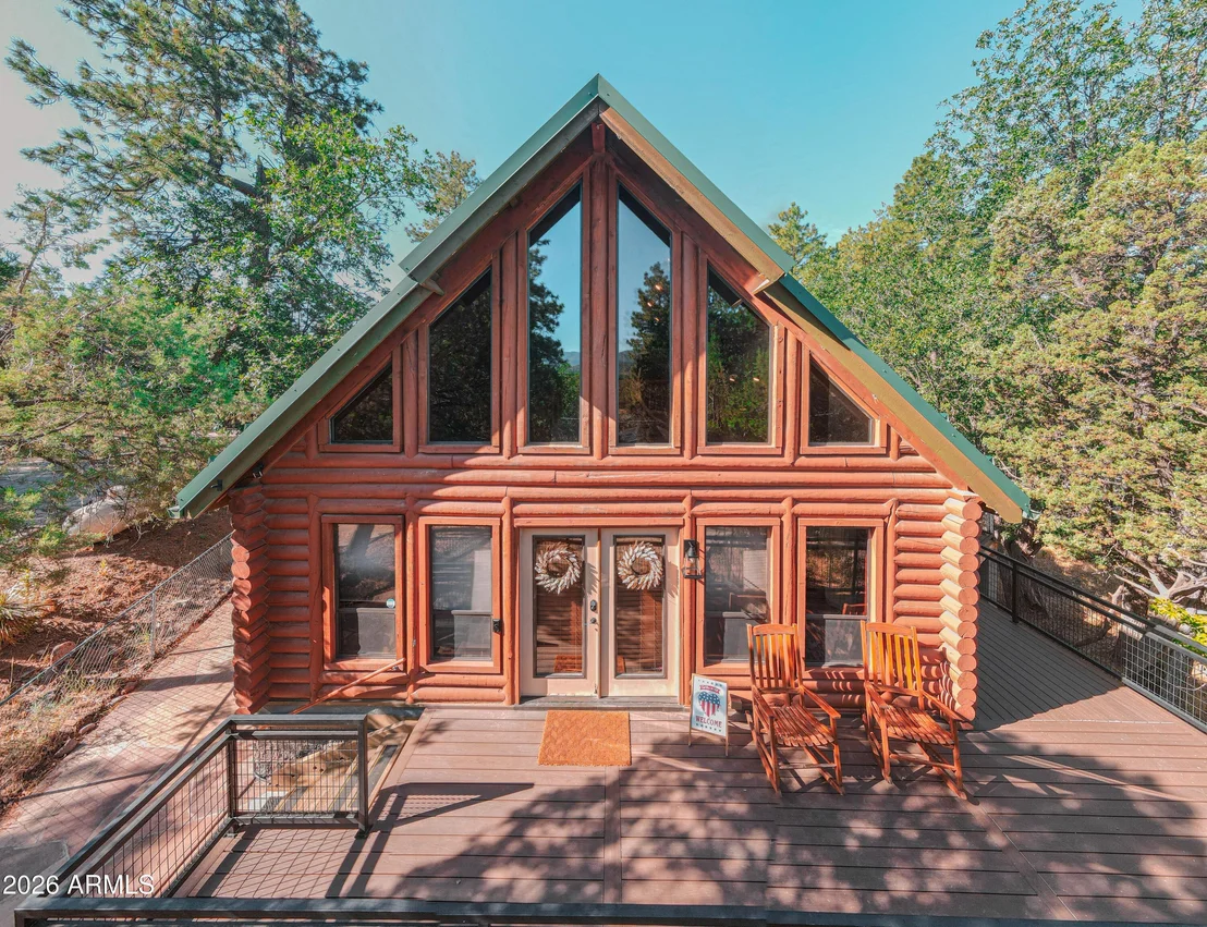 Photo of 6653 W RIDGE Road
