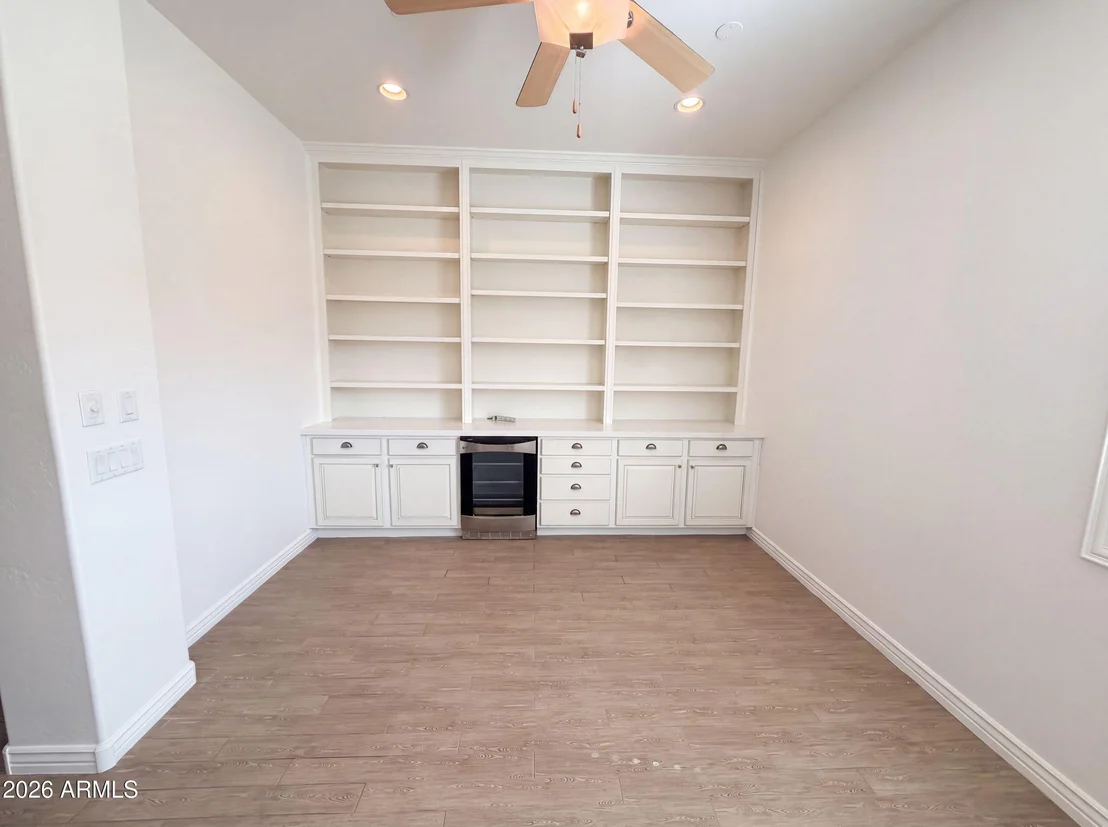 Photo of 7420 W CRABAPPLE Drive