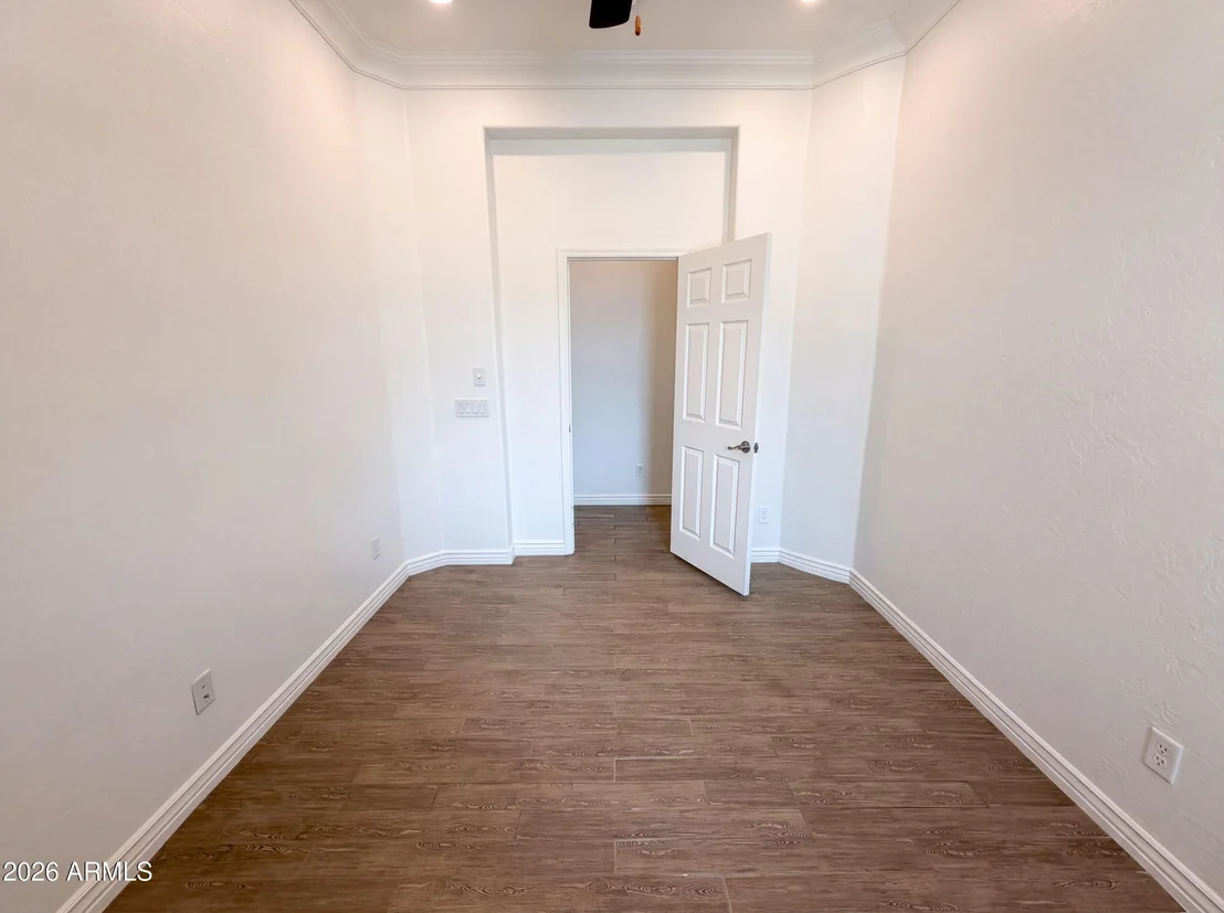 Photo of 7420 W CRABAPPLE Drive