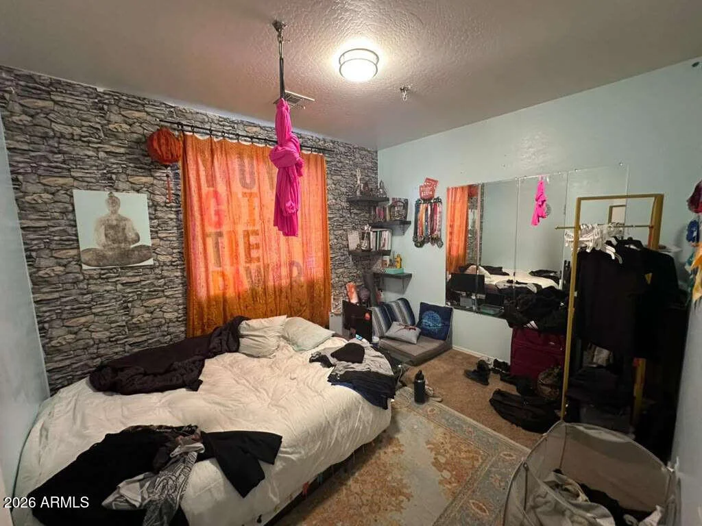 Photo of 17023 W IPSWITCH Way