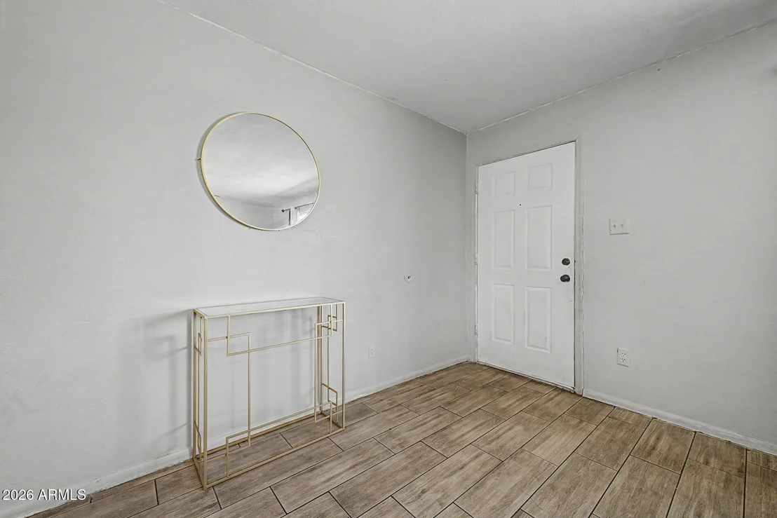 Photo of 4727 W OSBORN Road