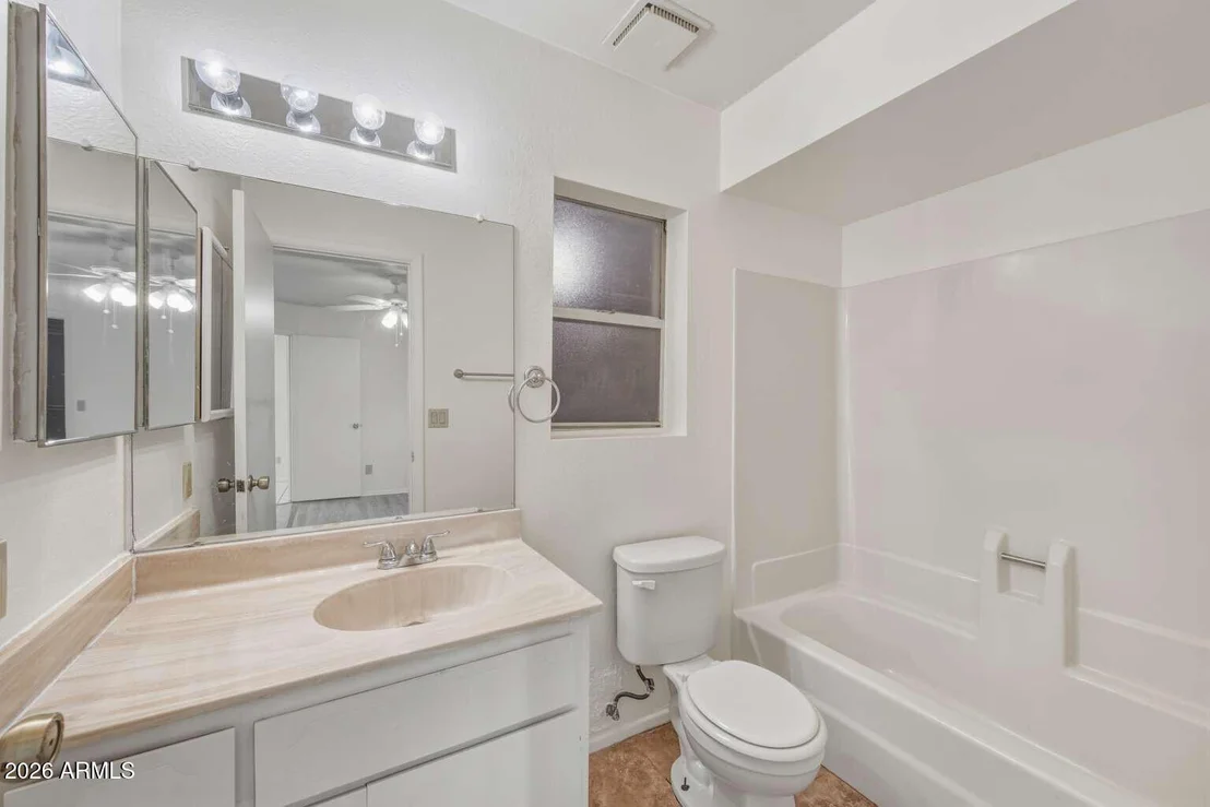 Photo of 6120 E AUGUSTA Circle