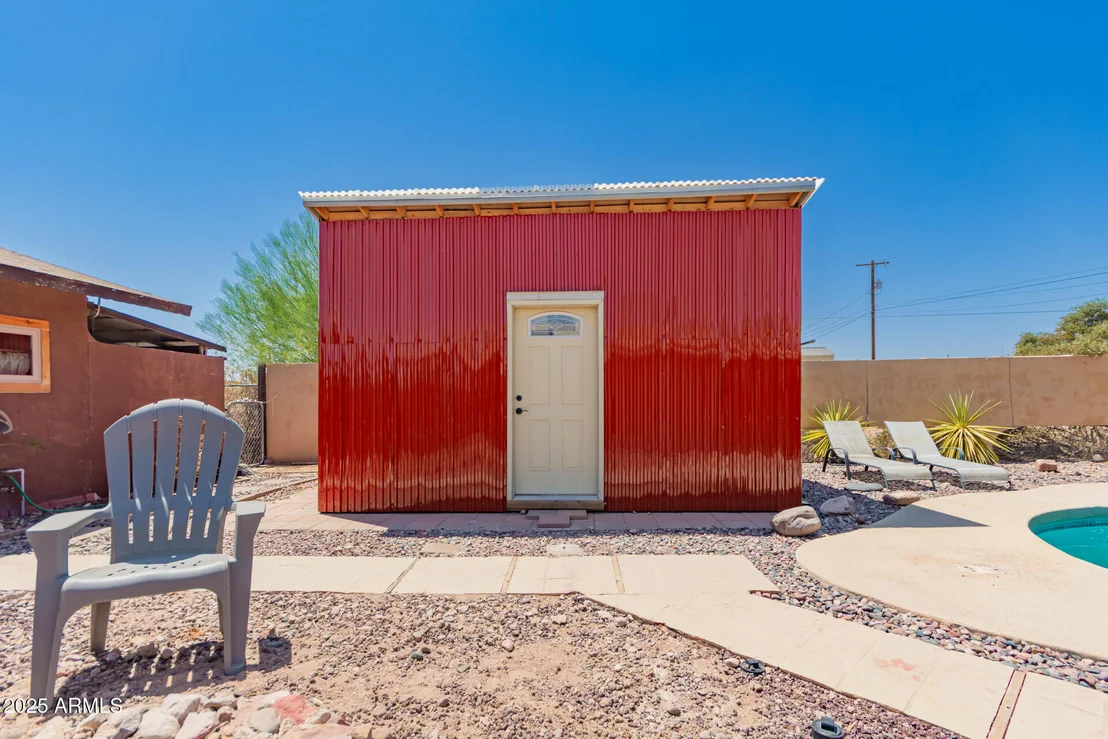 Photo of 1378 N WICKIUP Road