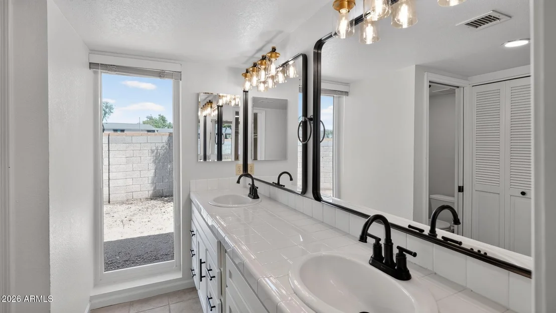Photo of 2702 S EL PARADISO --