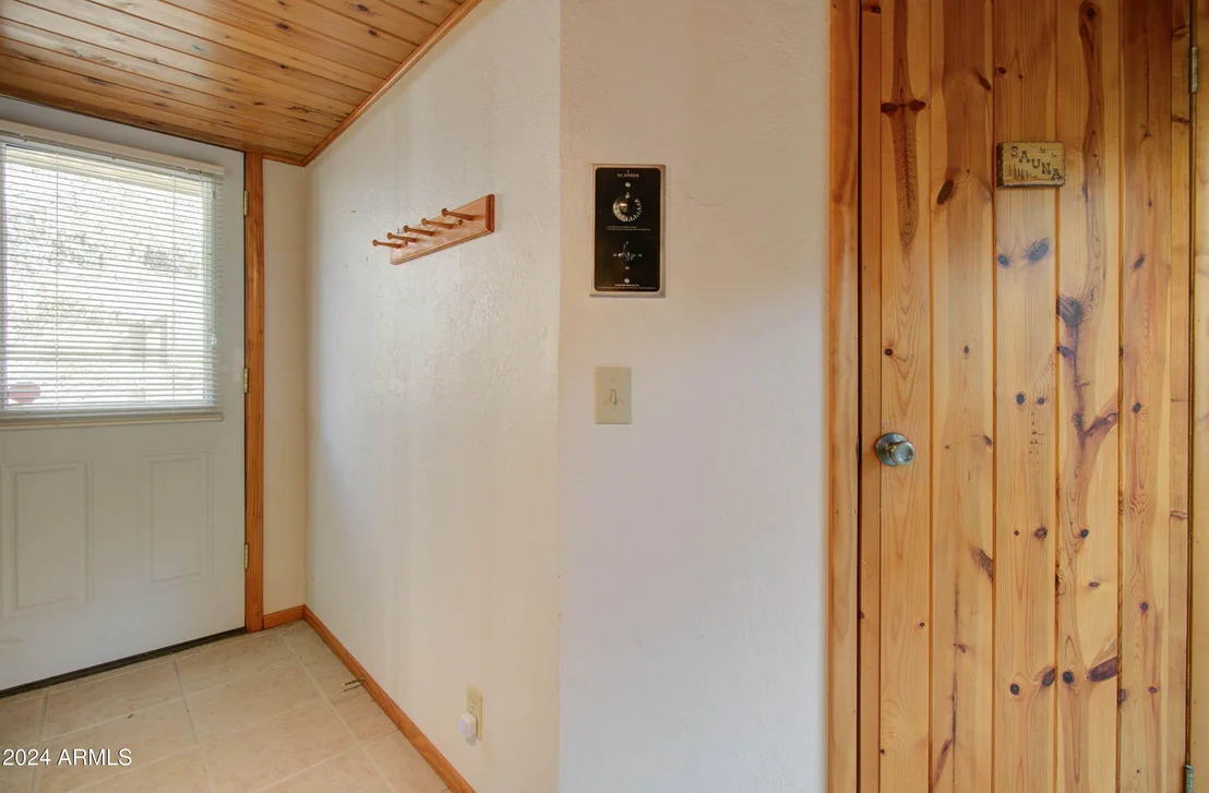 Photo of 295 E HUNTER Drive