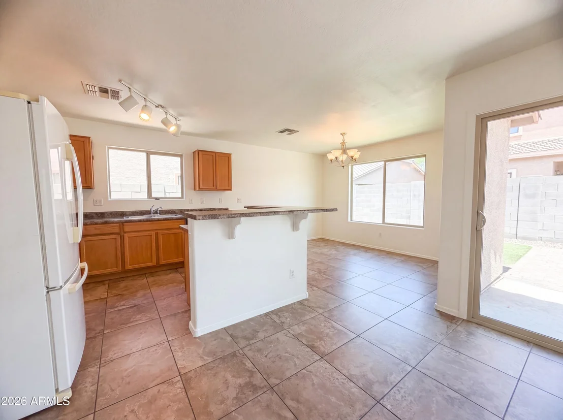 Photo of 2232 E COCHISE Avenue