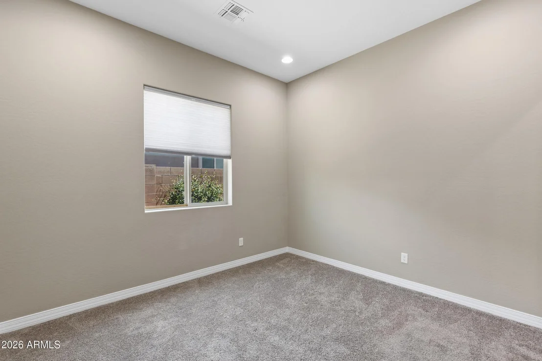 Photo of 3325 E Coconino Drive