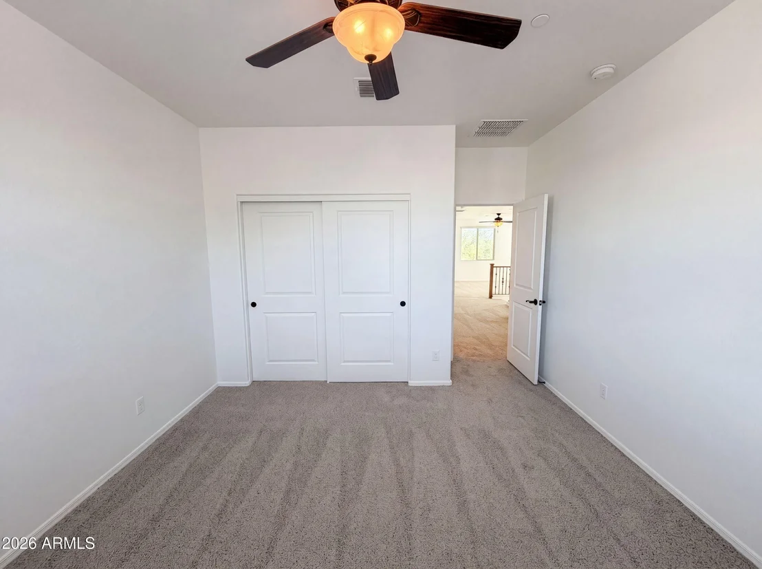 Photo of 21276 W BERKELEY Road