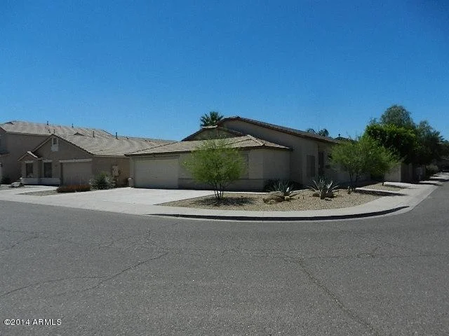 Photo of 1007 E IRMA Lane