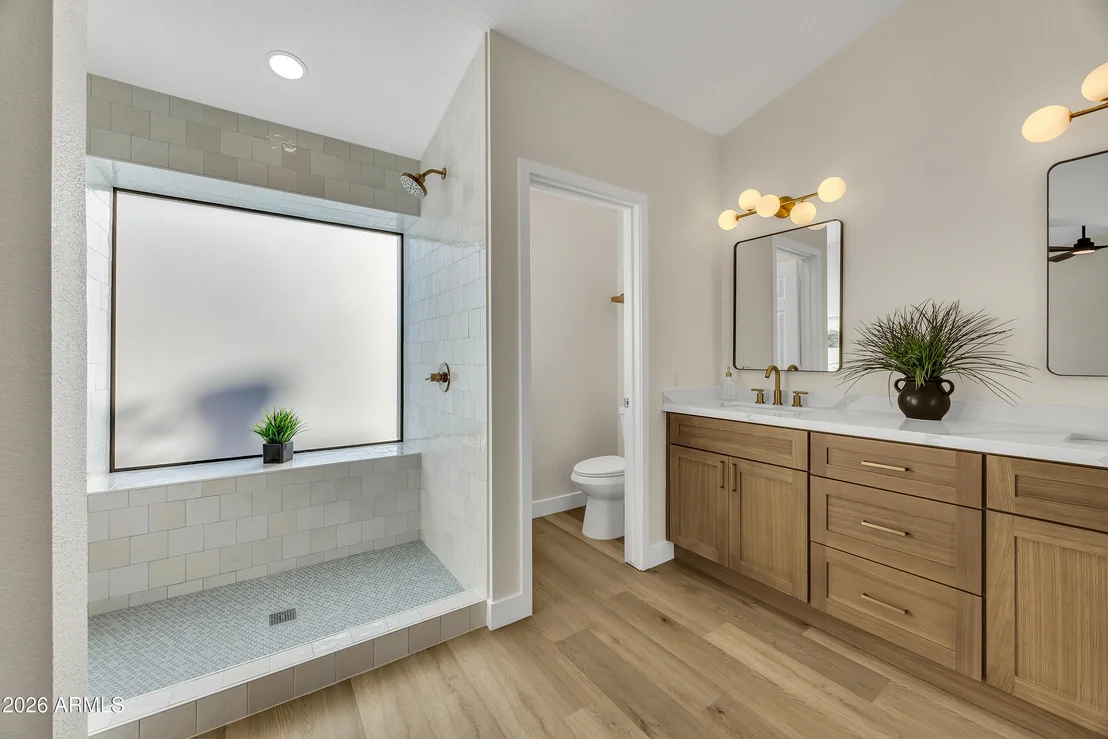 Photo of 7395 W UTOPIA Road