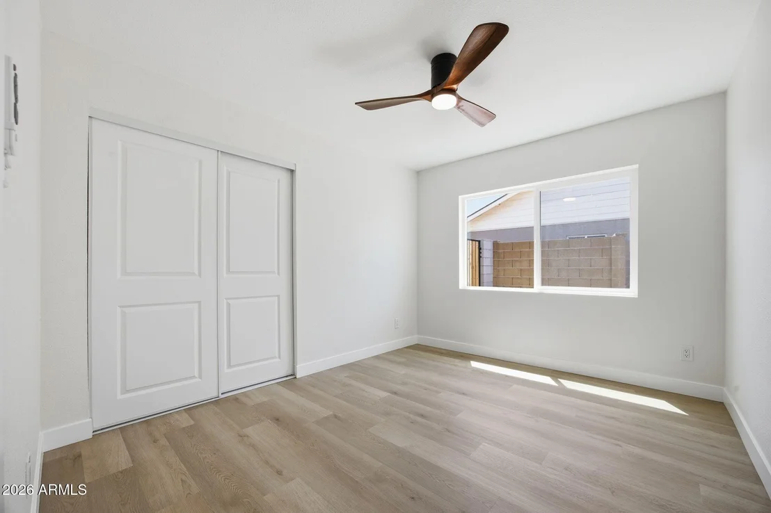 Photo of 4605 W ECHO Lane