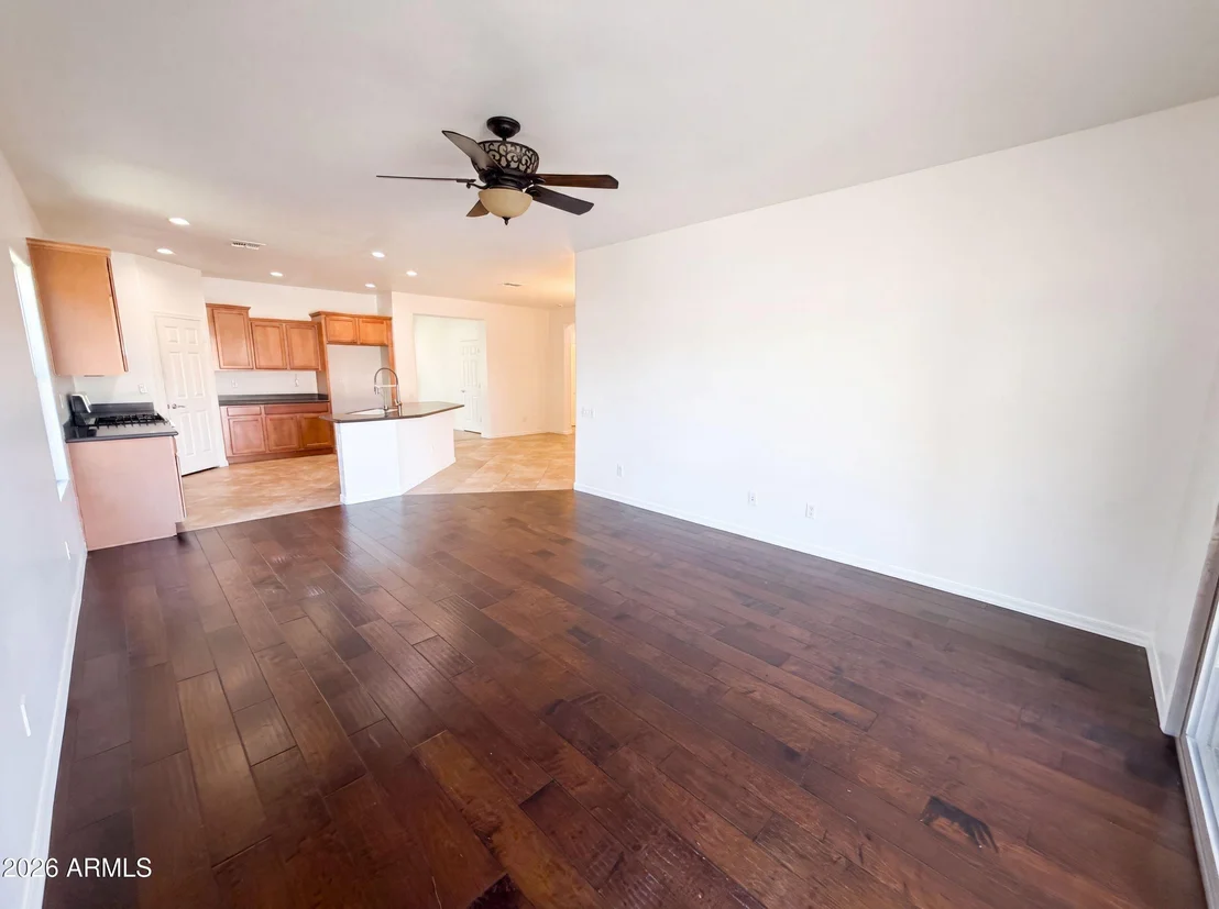 Photo of 4612 S MARRON --