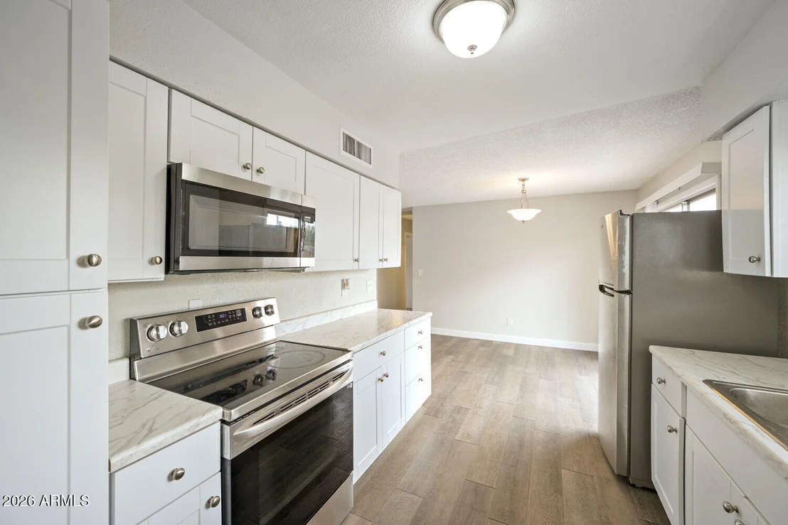 Photo of 1339 N HILLCREST Circle