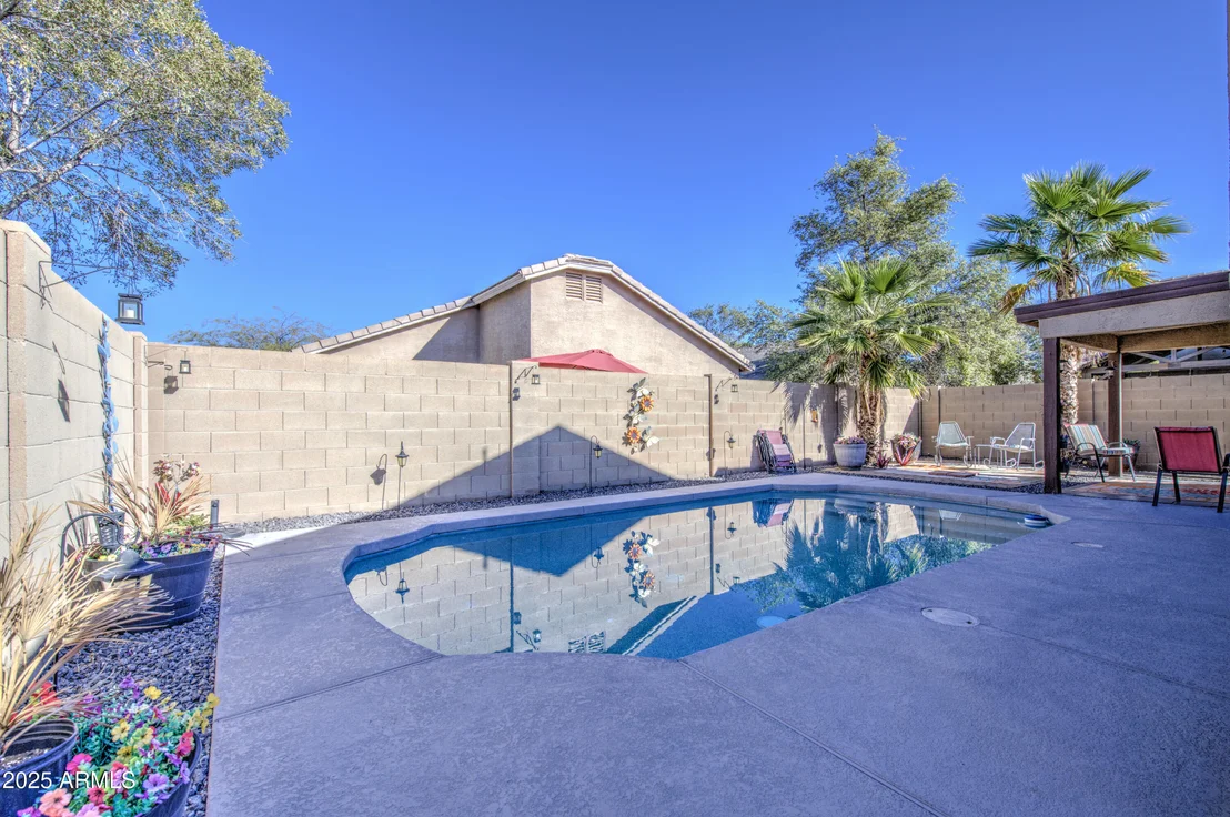 Photo of 6872 E PINE Way