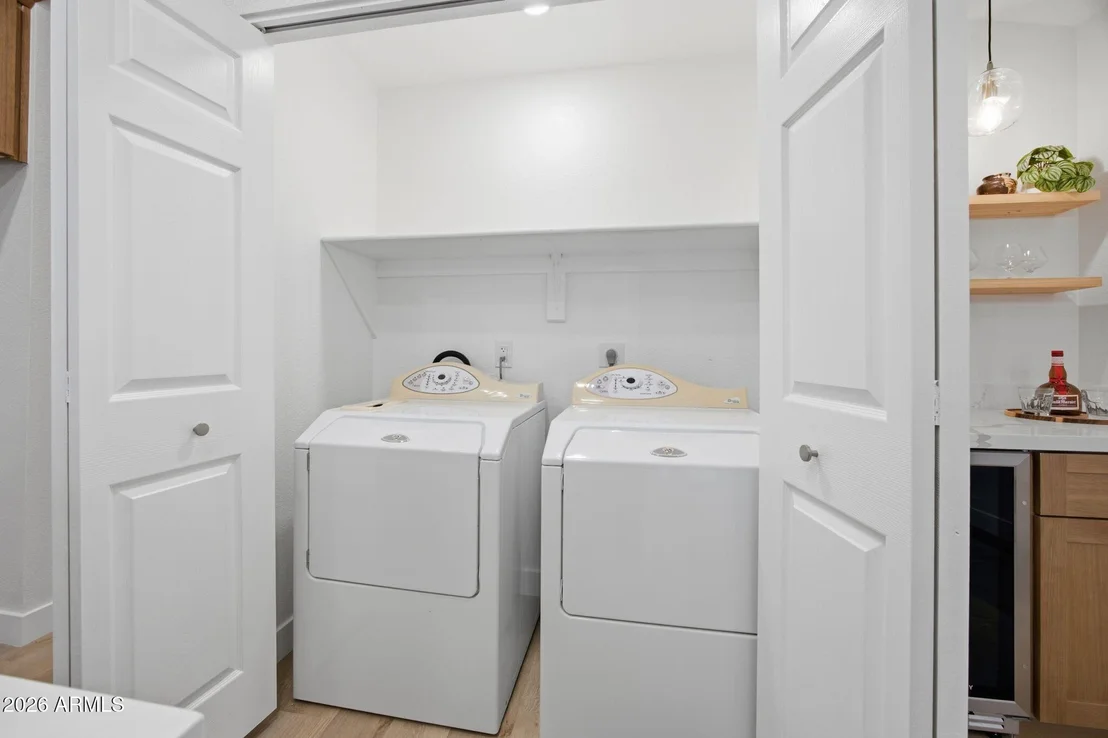 Photo of 4035 W ELECTRA Lane